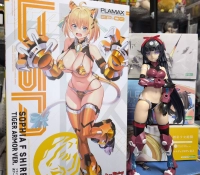 プラモデルあるある手は動かしてるのに新しいのが届くのイメージ